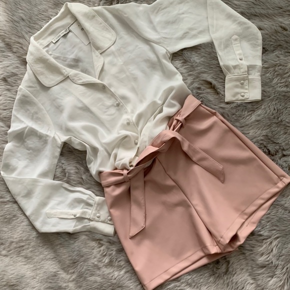 Top and shorts - Picture 1 of 3